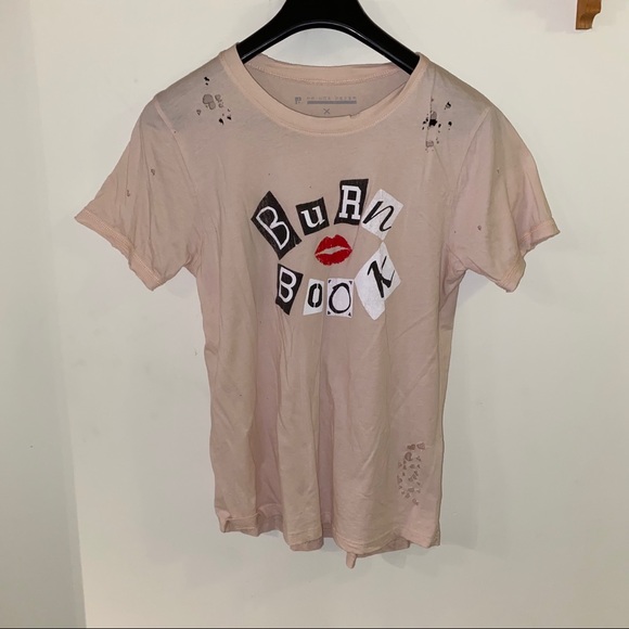 MEAN GIRLS BURN BOOK t-shirt - Picture 2 of 3